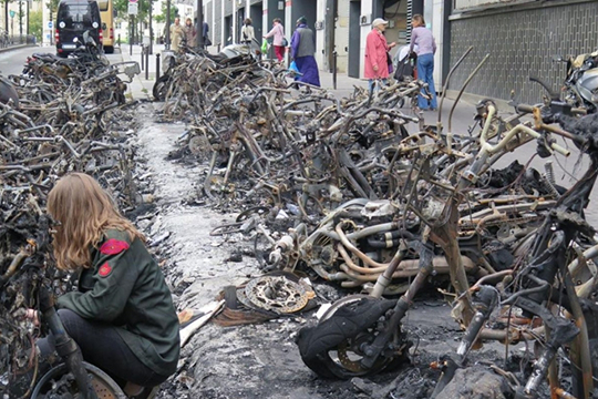 Փարիզում կանխամտածված հրդեհման հետևանքով այրվել է 56 մոտոցիկլետ
