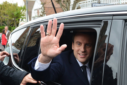 Ֆրանսիայի վարչապետն ու ԱԳ նախարարը կոչ են արել երկրորդ փուլում քվեարկել Մակրոնի օգտին