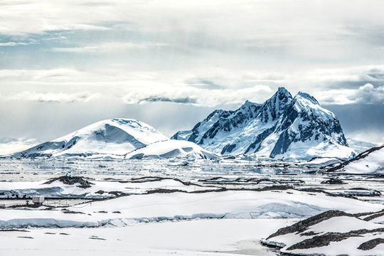 Գիտնականներն Անտարկտիդայի սառույցների տակ հրաբխային գոտի են հայտնաբերել