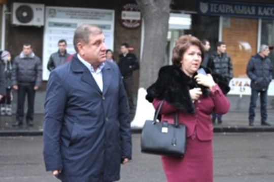 Հերմինե Նաղդալյանի և նրա ամուսնու անվան հետ կապվող ընկերությունը` «սև ցուցակում». «Ժողովուրդ»