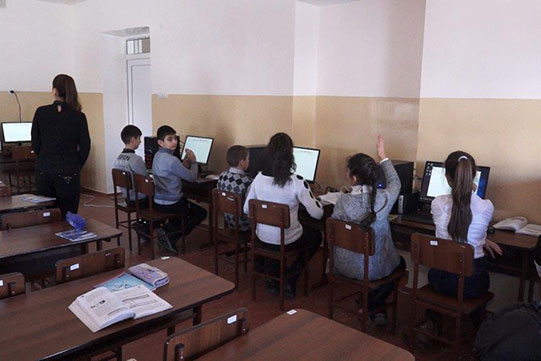 Տասը նոր համակարգիչ՝ Ամասիայի միջնակարգ դպրոցին