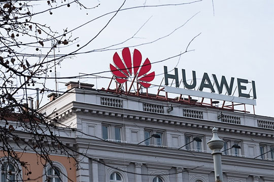 Huawei-ի ղեկավարը աշխատակիցներին կոչ է արել Միացյալ Նահանգների դեմ ուղղված «մեծ արշավ» սկսել