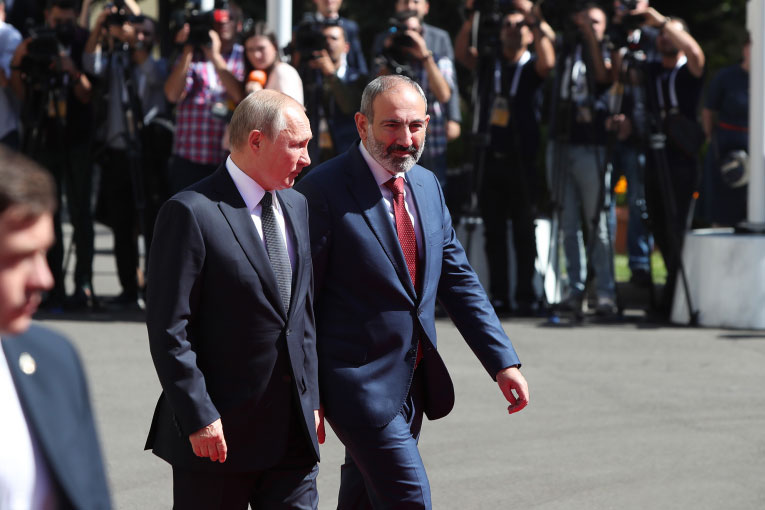Այո՛,  հայ-ռուսական հարաբերություններում կան դրական փոփոխություններ, բայց Մոսկվայում շատ լավ են հիշում՝ ով ով է եղել մինչև իշխանափոխությունը