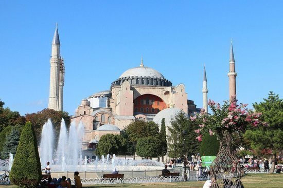 Թուրքիան կթաքցնի Սուրբ Սոֆիայի խճանկարներն ու որմնանկարները