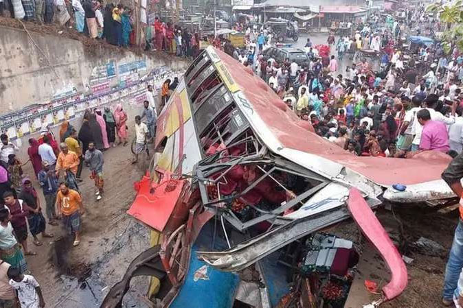 Բանգլադեշում վթարի հետևանքով զոհվել է 19 մարդ