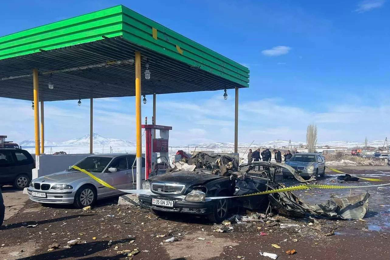 How many people were killed in gas station or gas station explosions in Armenia?