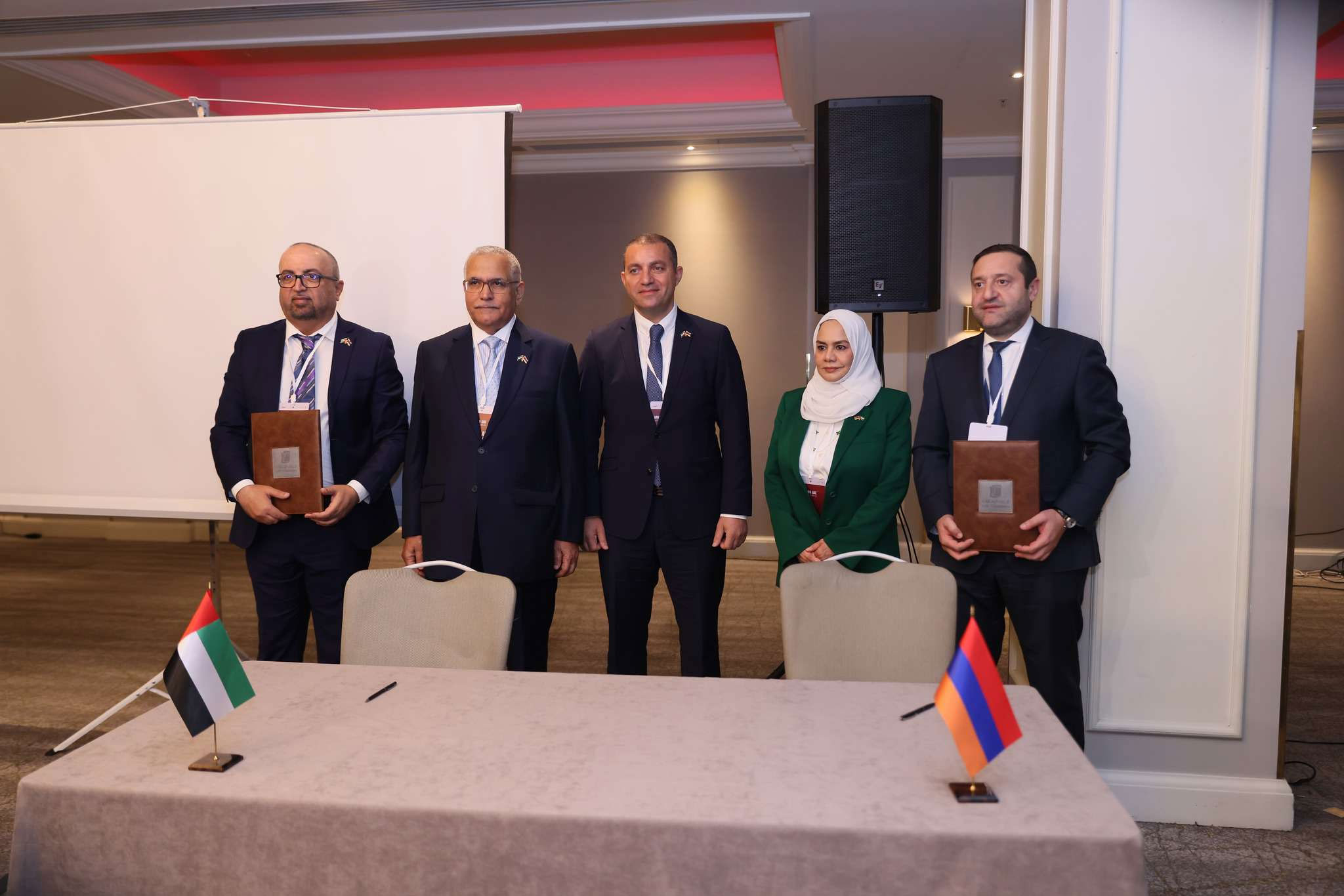 A memorandum of understanding was signed between “Enterprise Armenia” and the UAE Federation of Chambers of Commerce and Industry.