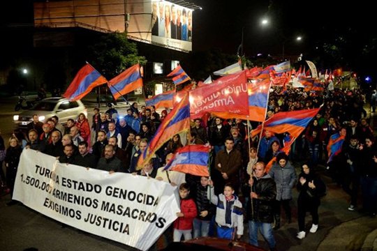 24-ое апреля в Буэнос-Айресе провозгласили днем памяти Геноцида армян