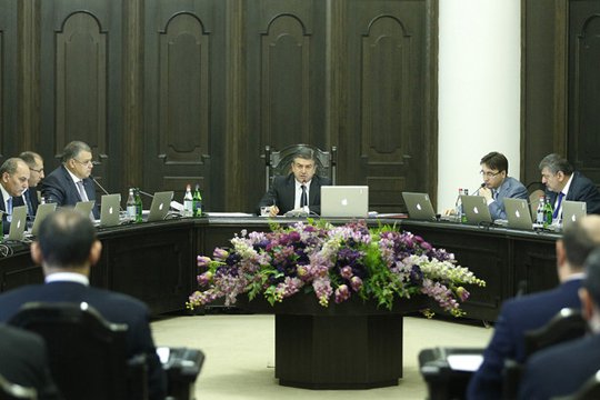 Серж Саргсян назначил министров: кто из них переназначен?