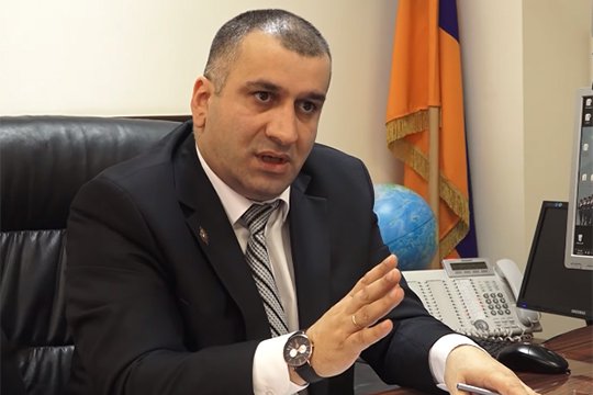 Сколько граждан Армении официально отказались от гражданства: поясняет глава ОВИР