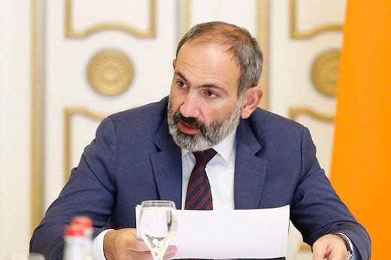 По решению Пашиняна уволена главный секретарь Минюста Армении Нуне Хачатрян