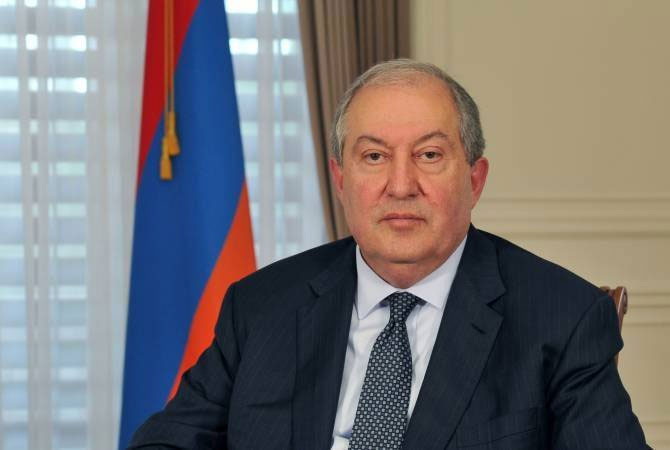 Президент Армении подписал указ о награждении Роберта Джозефа Доула Орденом Почета