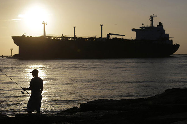 Business Insider (США): как Ормузский пролив, по которому суда ежедневно перевозят нефти на 1,2 миллиарда долларов, стал центром нарастающего напряжения с Ираном