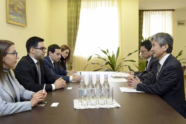 Министр юстиции принял чрезвычайного и полномочного посла Японии в Армении