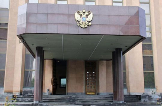 Посольство России в Армении прокомментировало осквернение памятника Грибоедову в Ереване