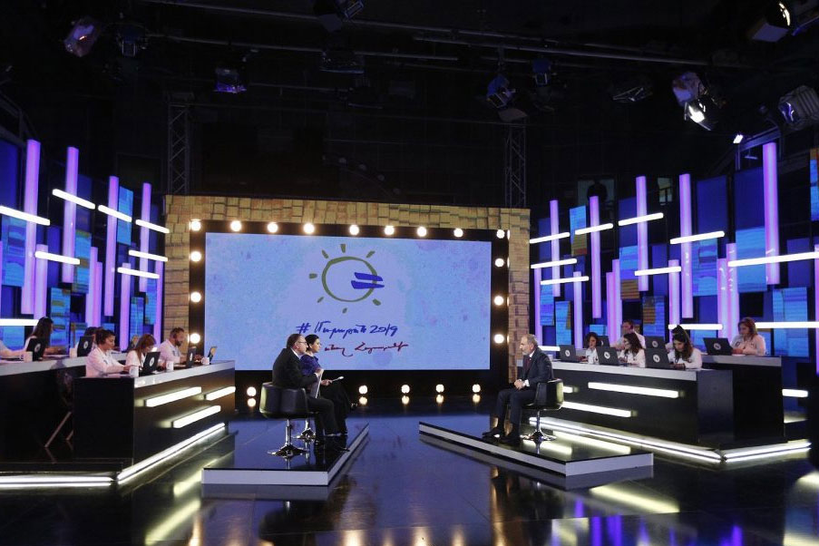 Годовое собрание попечителей всеармянского фонда «Айастан» отложено до осени