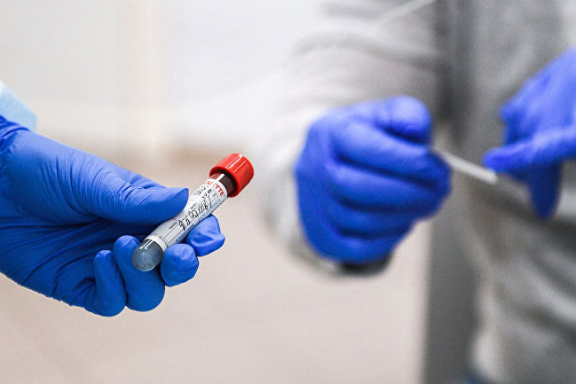 The New York Times (США): до популяционного иммунитета к коронавирусу все еще далеко