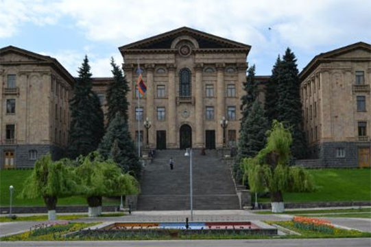 Национальное Собрание Армении утвердило состав следственной комиссии по изучению эффективности борьбы с COVID-19