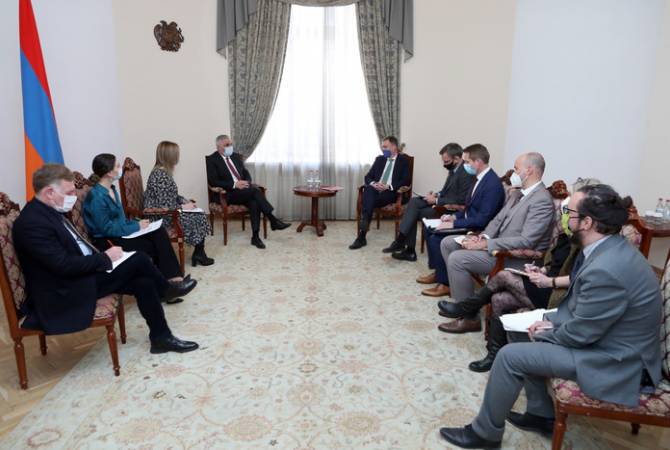 Вице-премьер Григорян принял спецпредставителя ЕС по вопросам Южного Кавказа и кризиса в Грузии