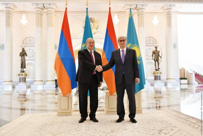 По случаю годовщины Победы Армена Саркисяна  поздравили бывший и нынешний  президенты Казахстана
