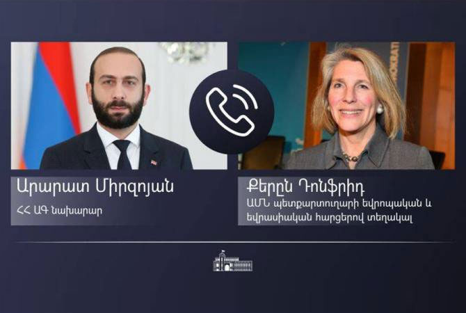 Глава МИД Армении провел телефонный разговор с помощником госсекретаря США