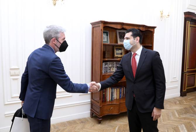 Вице-премьер Амбарцум Матевосян провел встречу с послом Швеции в Армении