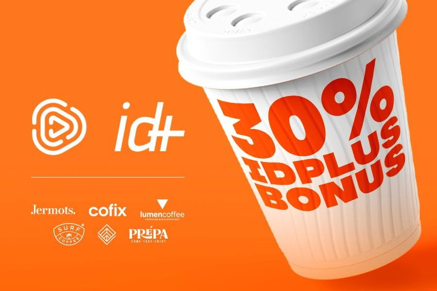 Лето начинается с холодного кофе, особенно если он приносит бонусы: Idram&IDBank