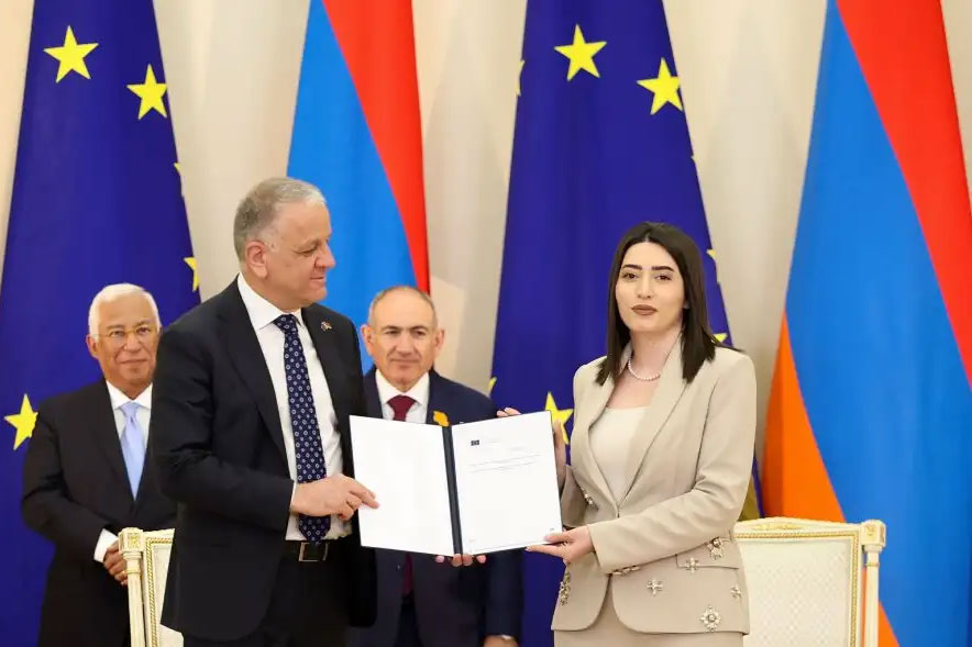 ЕС отмечает прогресс Армении в либерализации визового режима